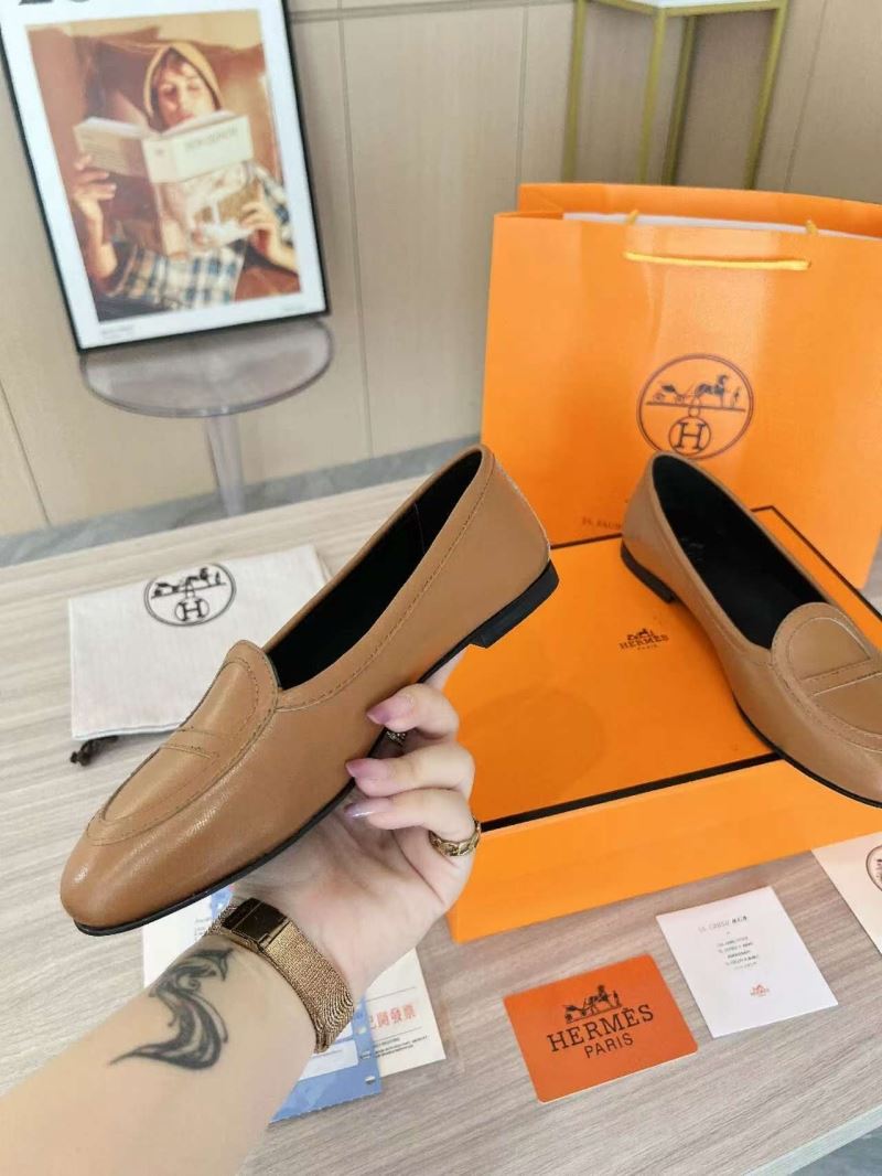 H**mes flat shoes